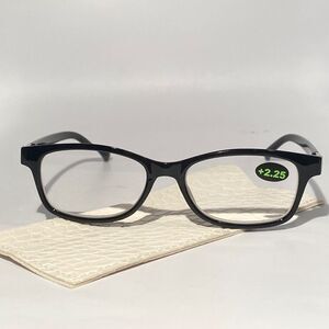 Reading Glasses 2.25 Black Rectangular Frames Readers NWT